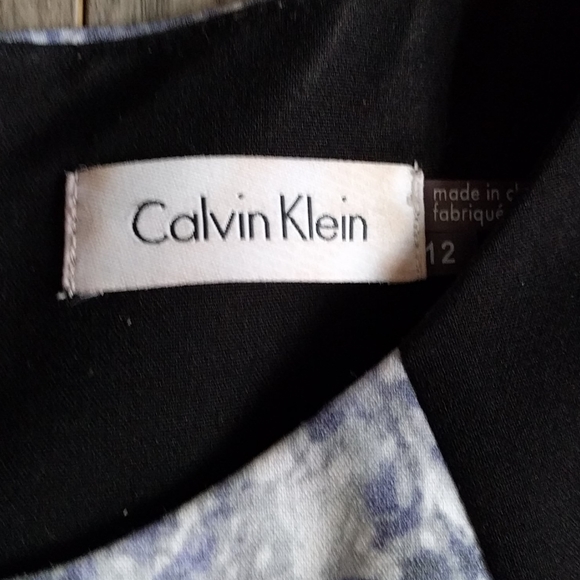 👠👠Nice clasic dress by Calvin Klein 👠🍀 - Picture 3 of 8